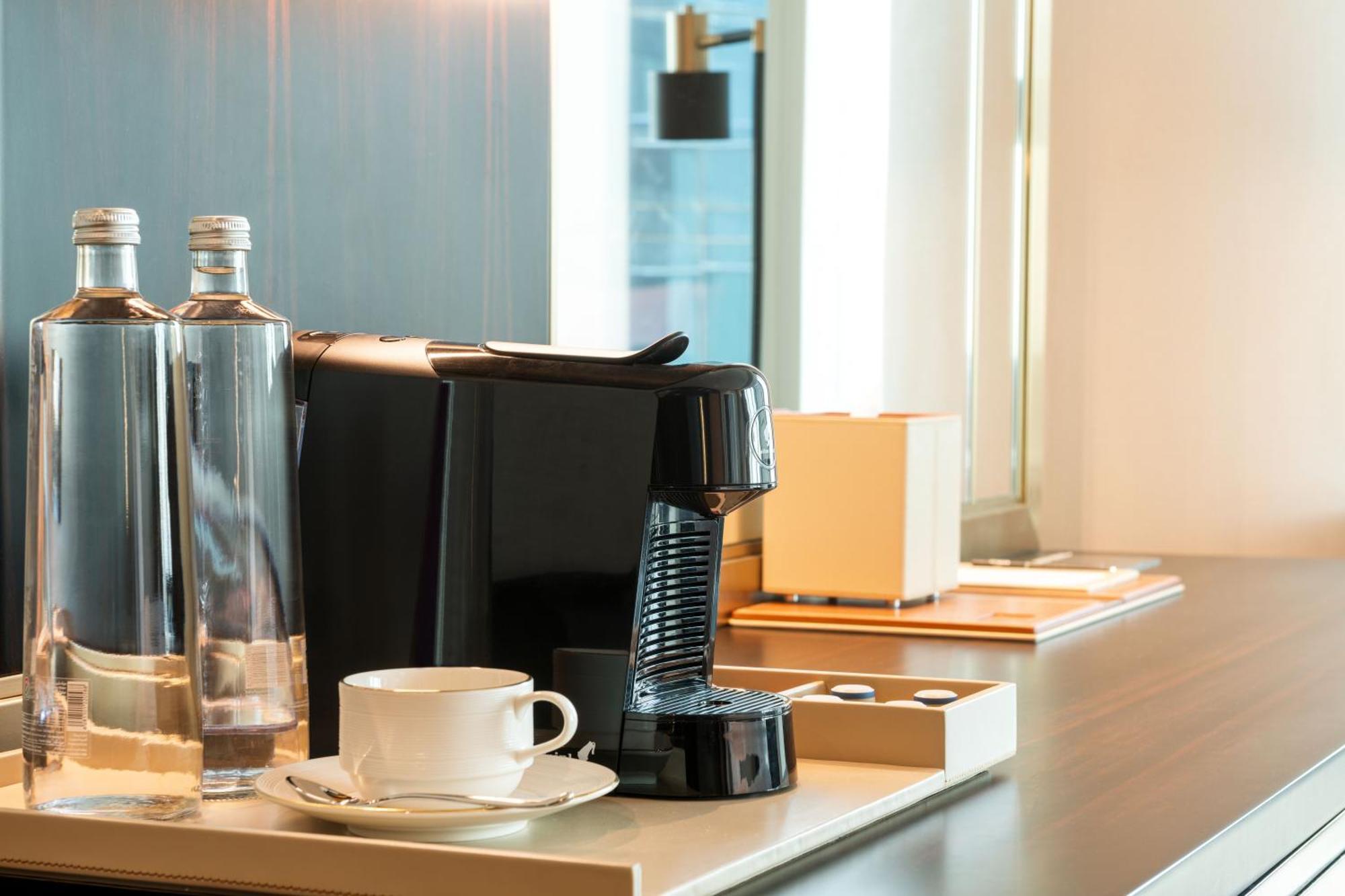 Hilton Riyadh Olaya Екстериор снимка