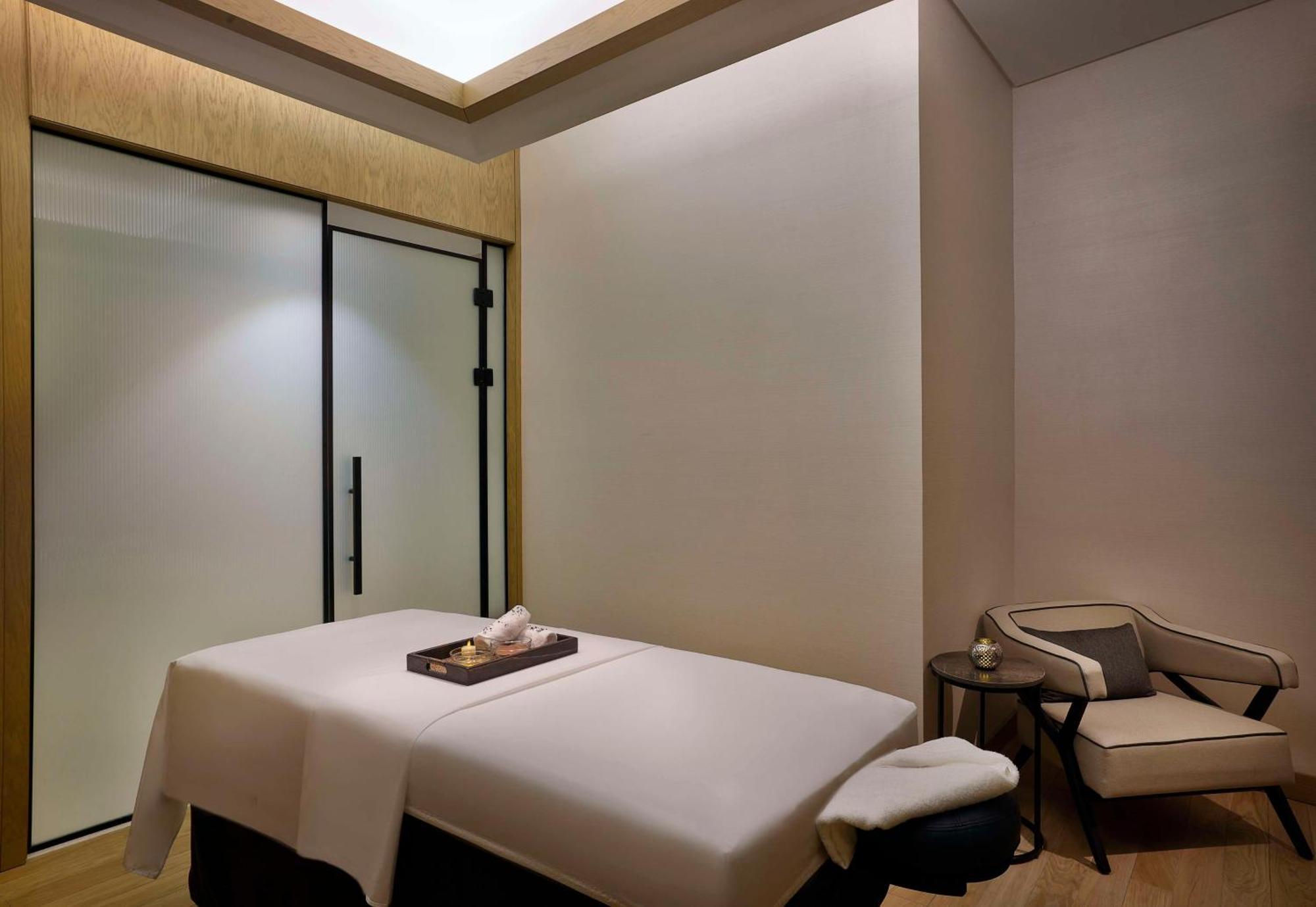 Hilton Riyadh Olaya Екстериор снимка